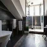 Penthouse 204 Apartment